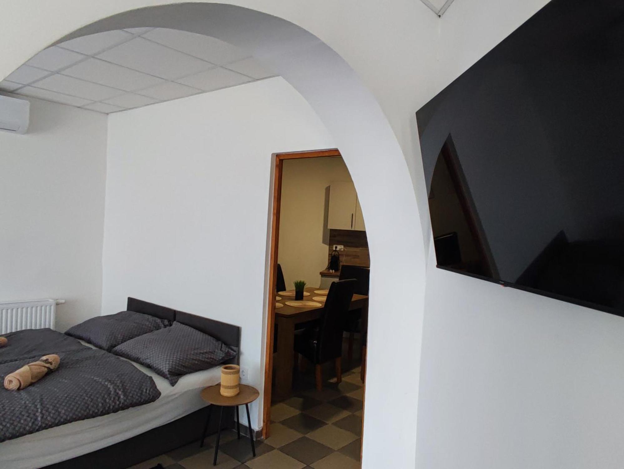 Apartment Varalja Vendeghaz Tata