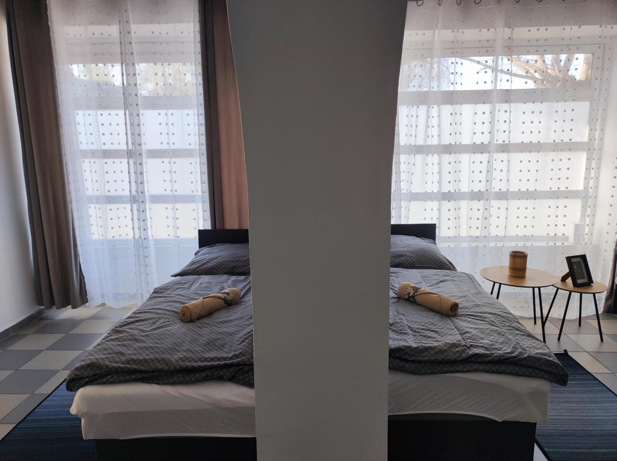 Varalja Vendeghaz Apartment *