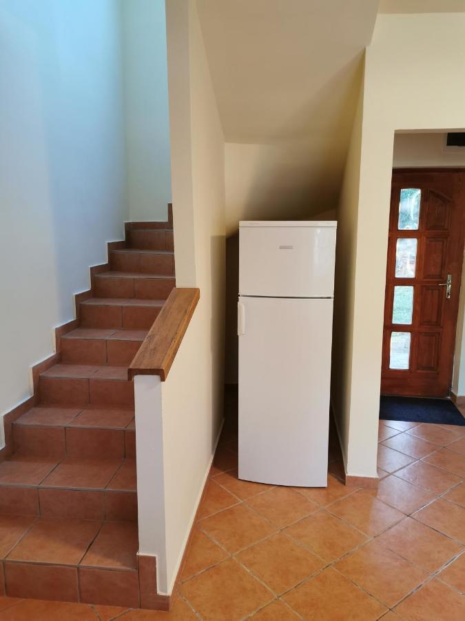Varalja Vendeghaz Apartment Tata